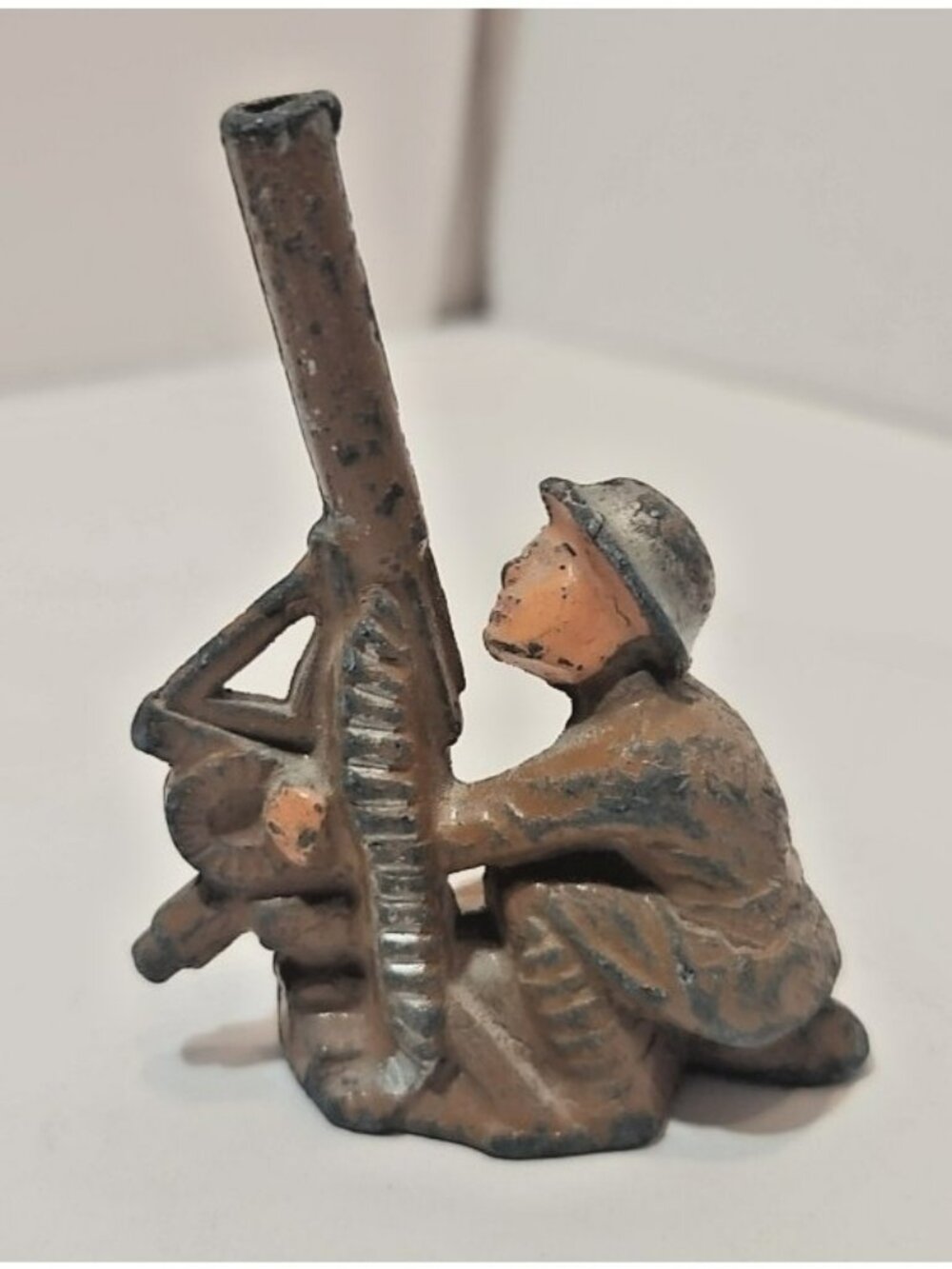 Vintage Barclay Manoil Lead Toy Soldier AA Gun am-75 3" Tall